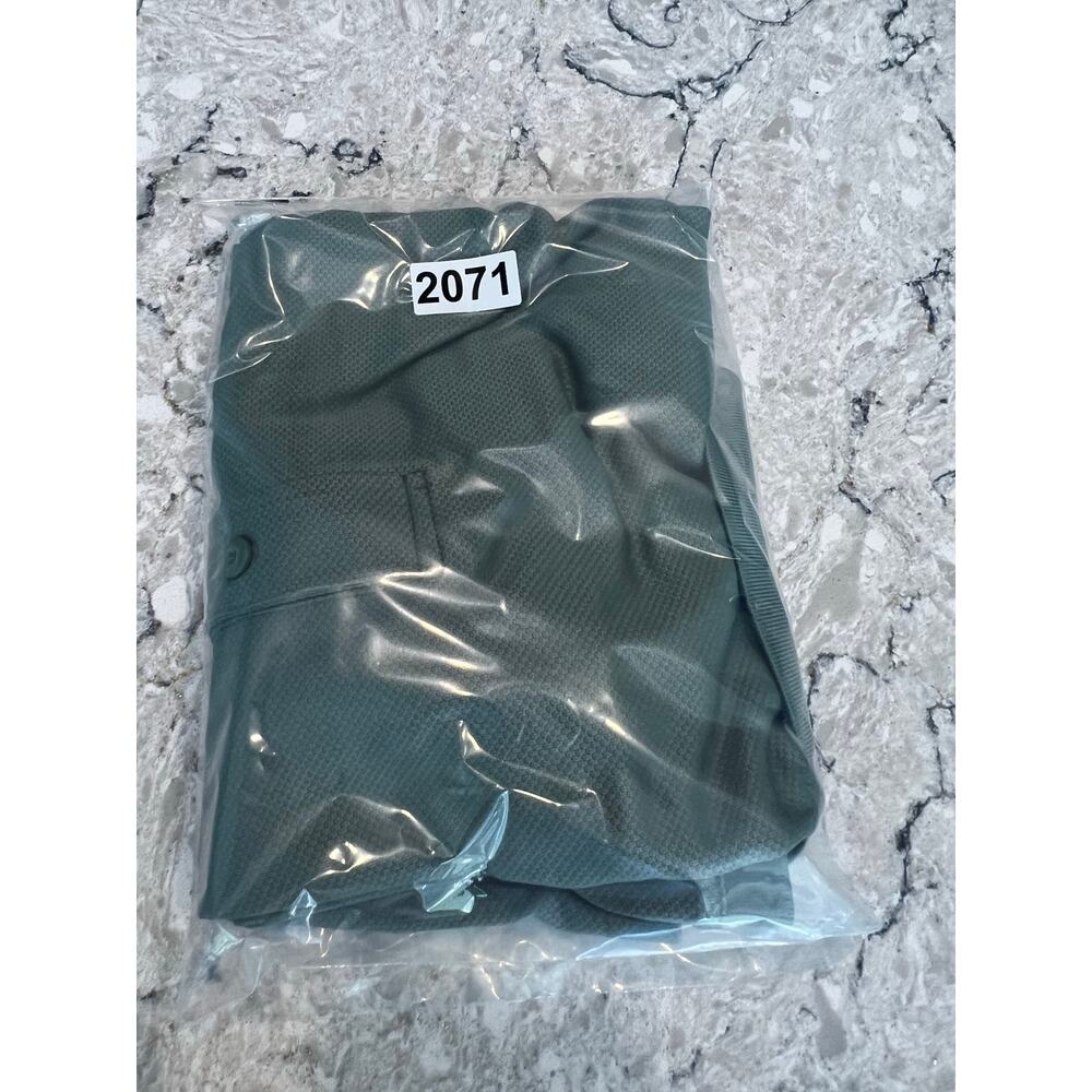 G.H. Bass & Co. Men's Active Polo Shirt Green Size Medium JL - Picture 2 of 9